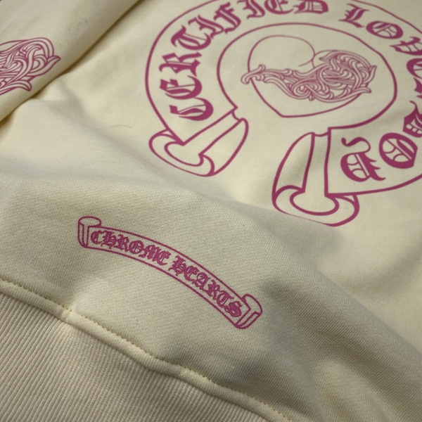 ブランドパーカー着用イメージ